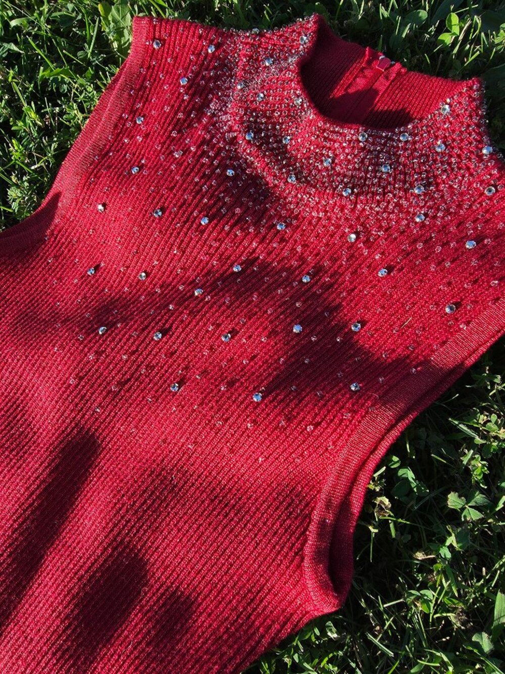 💎 Vintage SideEffects of California Red Rhinestone Sweater Top (Made in Hong Ko